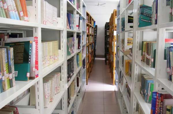 江西師范大學(xué)圖書館的館藏管理與圖書出租策略